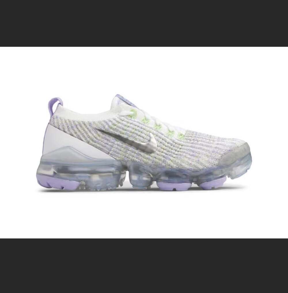 Nike Women's Air VaporMax Flyknit 3 Barely Volt Sneakers Size 7.5